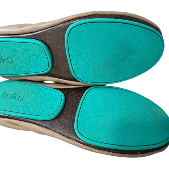 Tieks Taupe Women's Flats - Picture 6 of 6